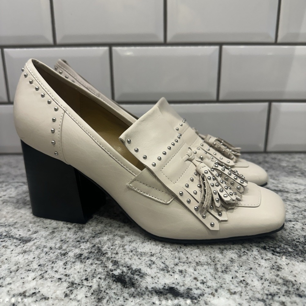 Marc Fisher Shoes Leather W 7 Cream Block Heel Studded‎ Mocassin Tassels Loafers
